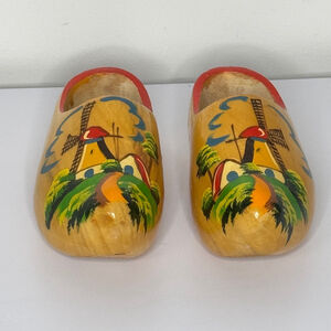 Vintage Holland Handmade Craved and Painted Wooden Clogs
